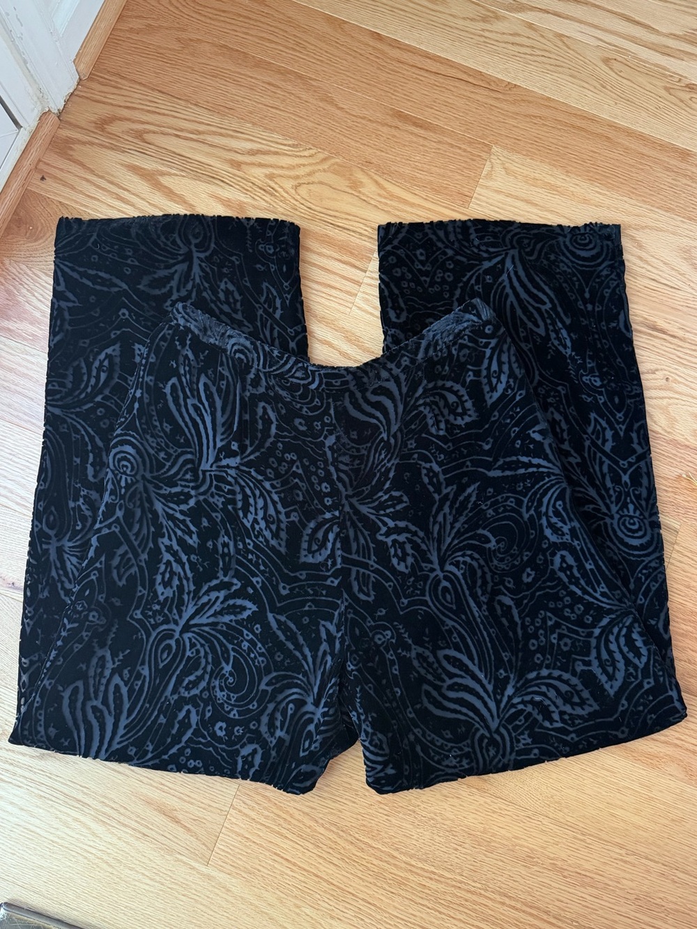 Vintage Oscar de la Renta Black Velvet Burnout Pants Size 12 Made in USA